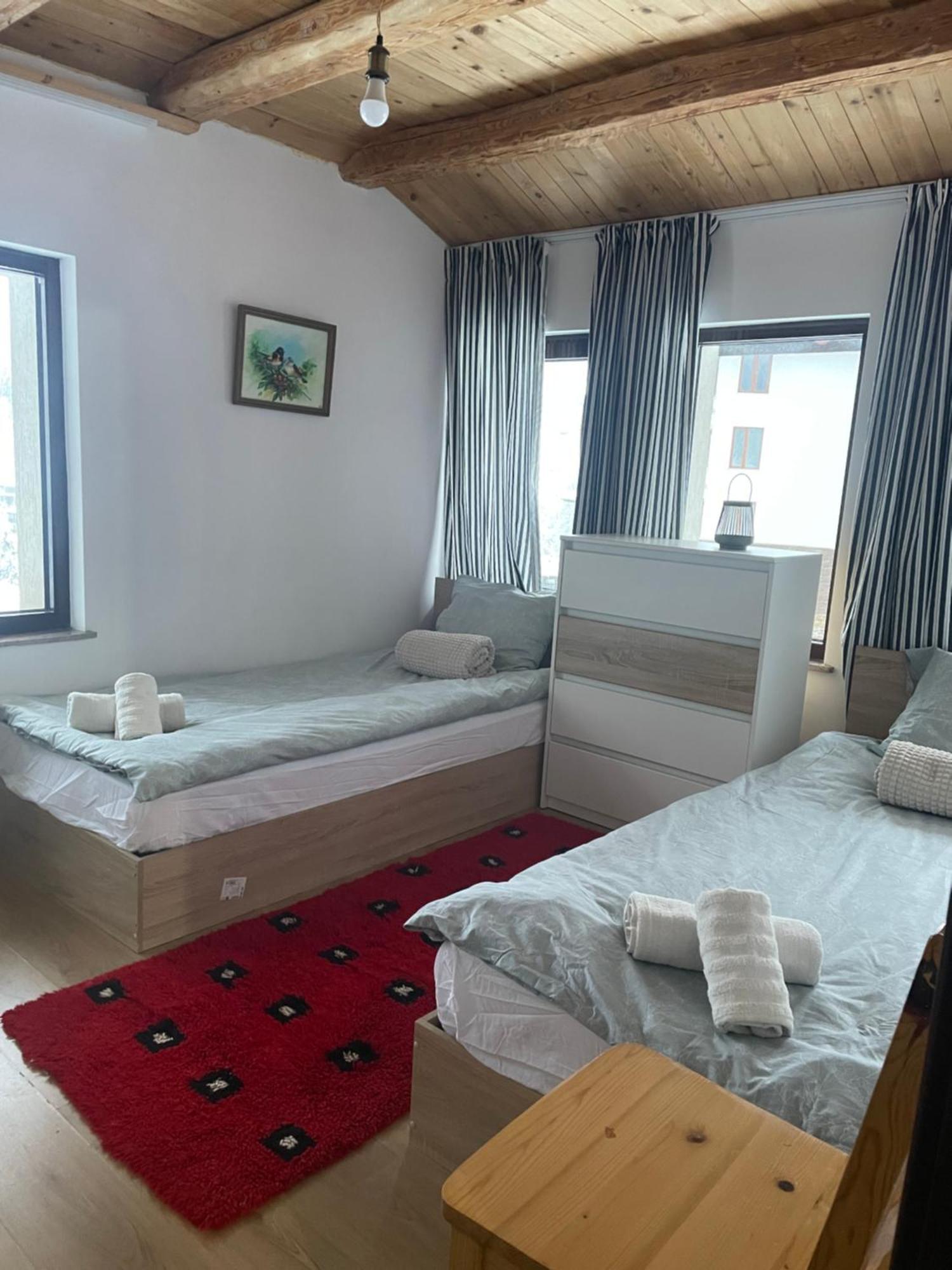 Stoykite Escape House Apartment Bagian luar foto